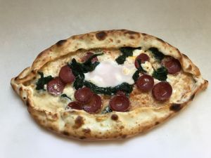 51.Pide Sucuk