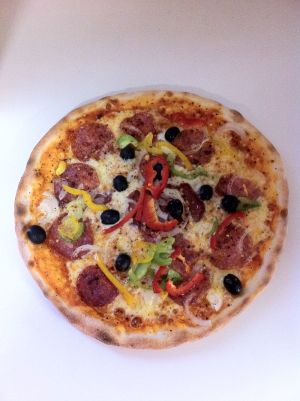 54.Pizza Picante