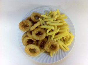 Calamri mit Pommes